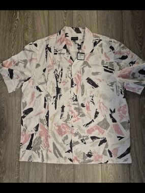 Club Monaco Men's Short Sleeve Camp Collar Block Print Shirt in "Cannoli Cream